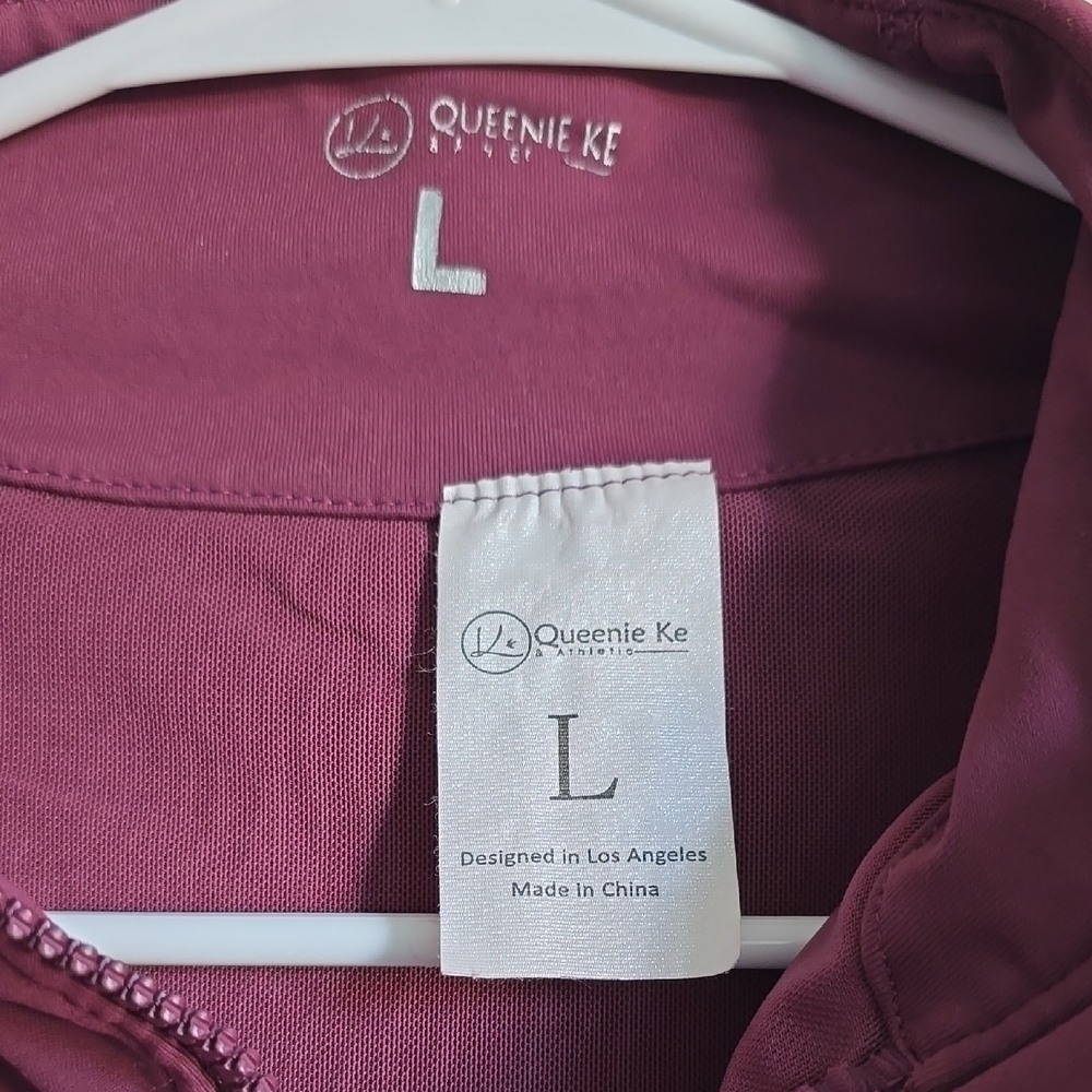 Purple Utility Jacket with High Collar and Streamlined Design - Picture 2 of 9